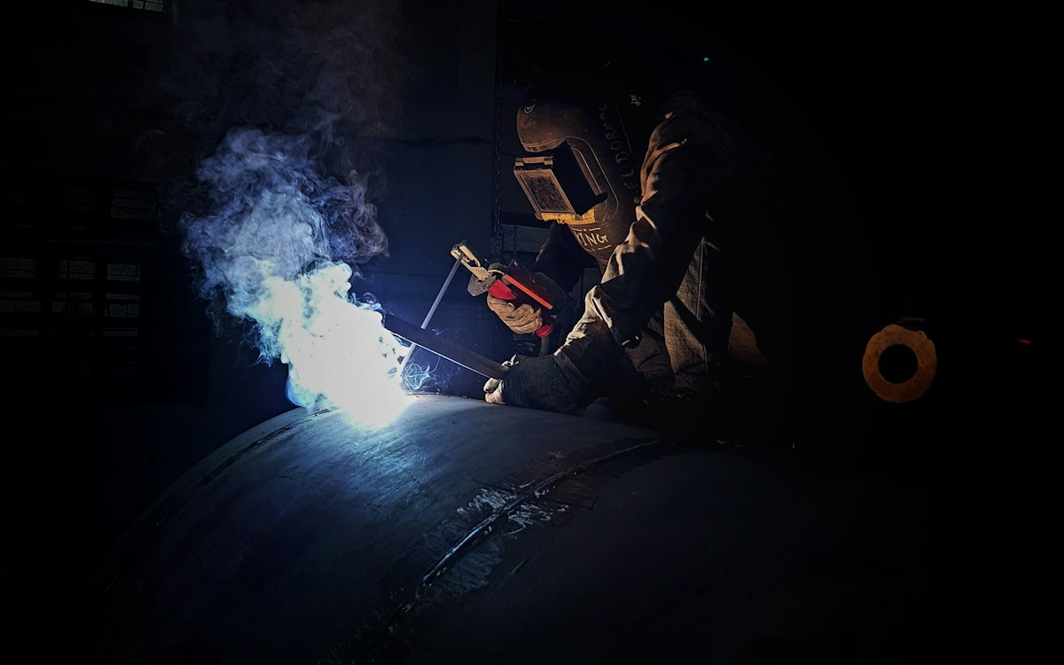 Illustrative steel pipeline welding work